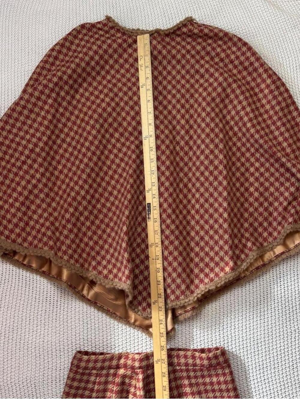 mod 60s poncho skirt set red beige houndstooth check collectible editorial vtg - Picture 6 of 8